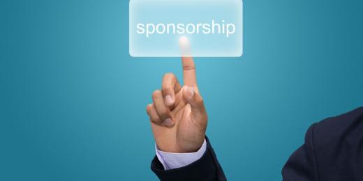 A Guide to Sponsor Licence Applications and  Recruiting 2022
